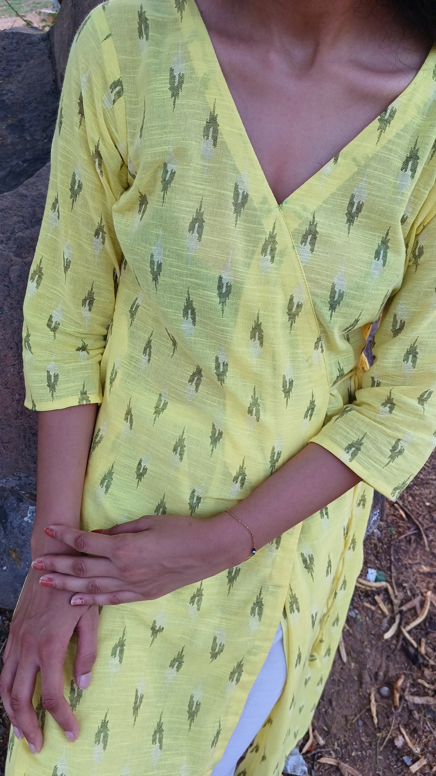 Sakhi Handloom Angrakha kurta