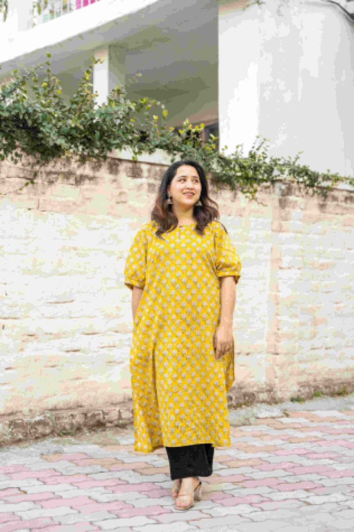 Aayesha Bagru Cotton Kali kurta