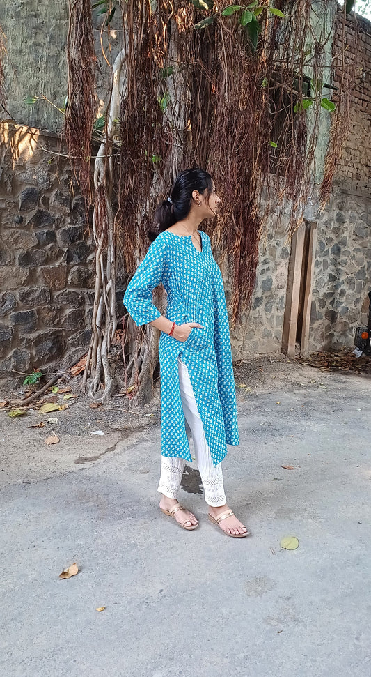 Esha Kantha Long Kurta