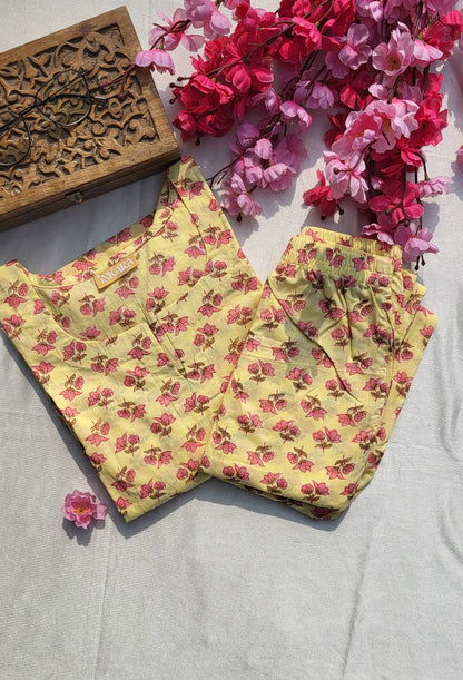 Floral print kurta set