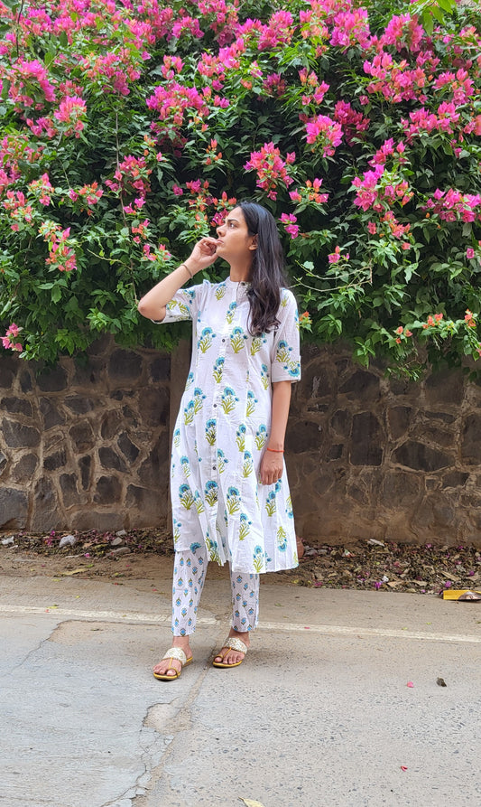 Suhani sanganeri Floral kurta set