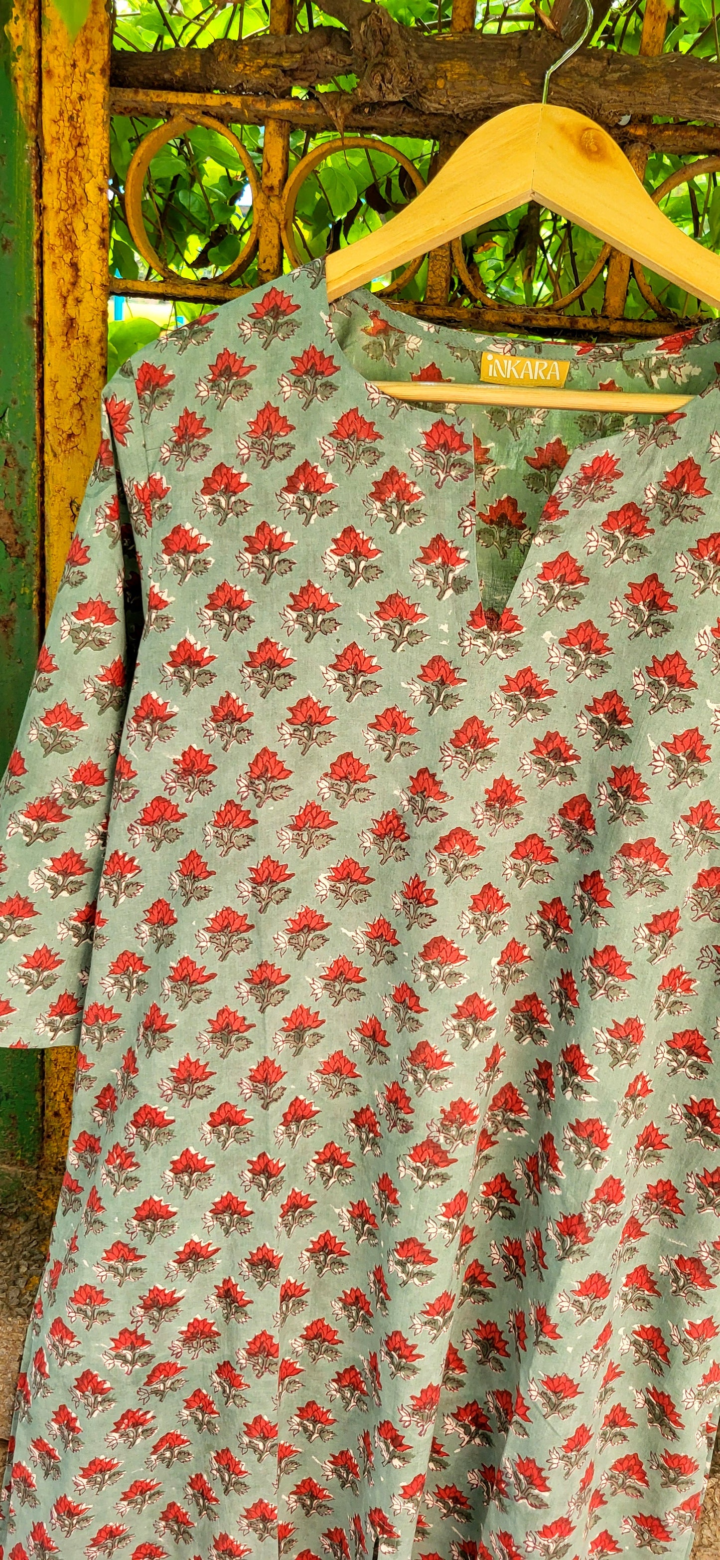 Aashi Sanganeri Long flared kurta